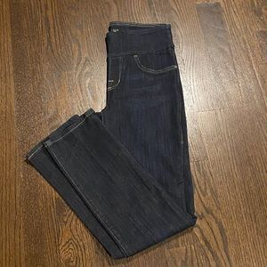Rock & Republic Pull on Straight Leg  Jeans Size 10